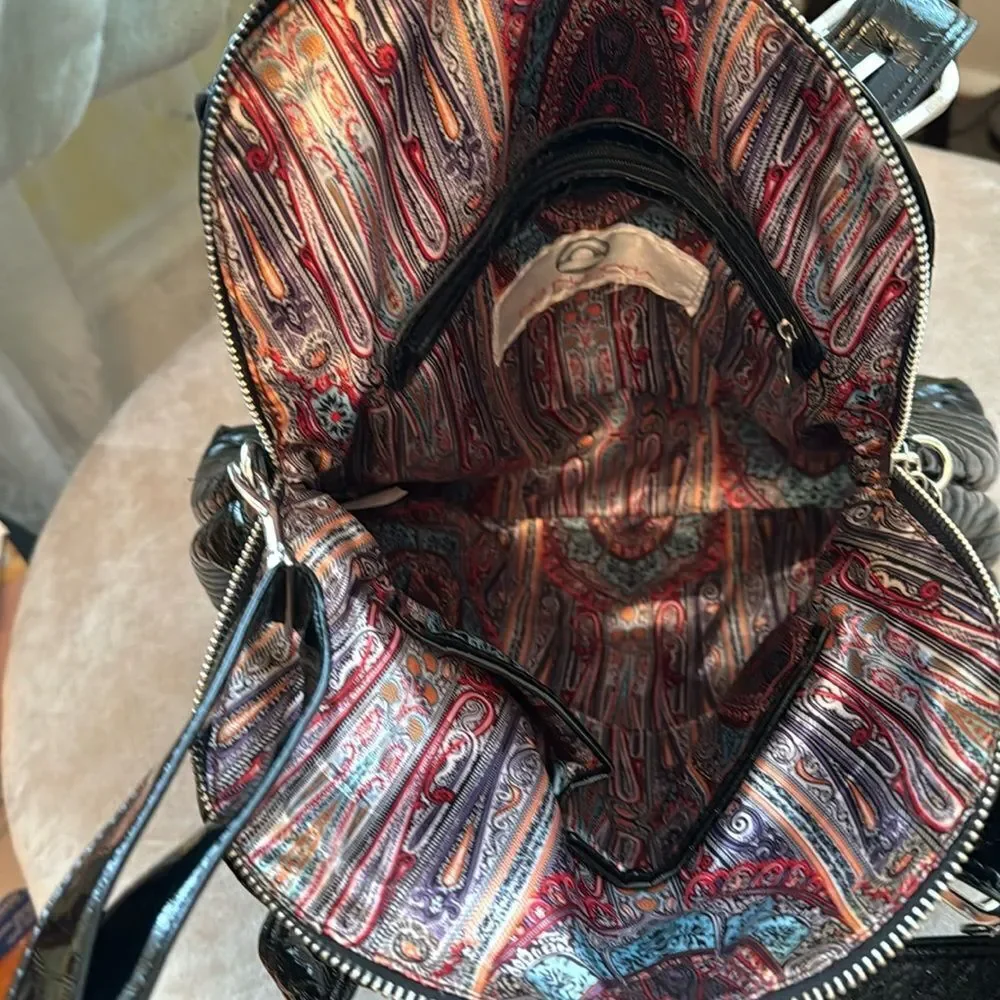 *Big Buddah* Large Quilted Black Patent Shoulder Bag EUC - Picture 2 of 10